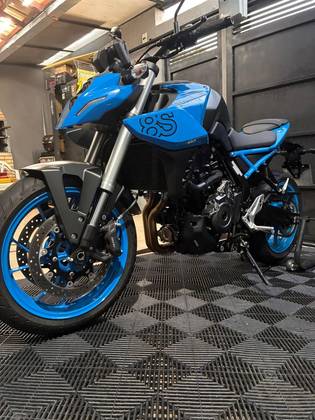SUZUKI GSX-8S SUZUKI GSX-8S